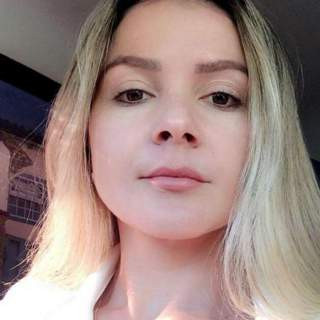 Cute girl for hookup in Toronto