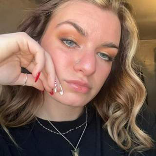 Calm woman seeking dates and honest connection